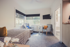 Marina Room 2